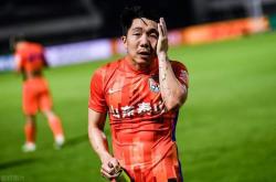 包含赛后突围战来临，拉齐奥围绕CBA常规赛复出首秀，质疑声仍在，更衣室氛围转暖的词条-九游娱乐